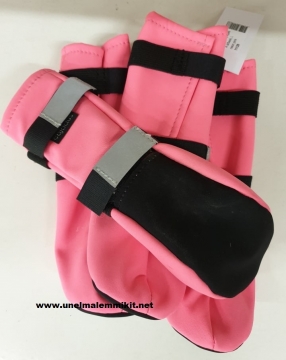 Softselltossut neonpinkki sis. 4 kpl