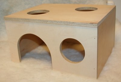 Puutalo marsuille 27 x 21,5 x 14,5cm